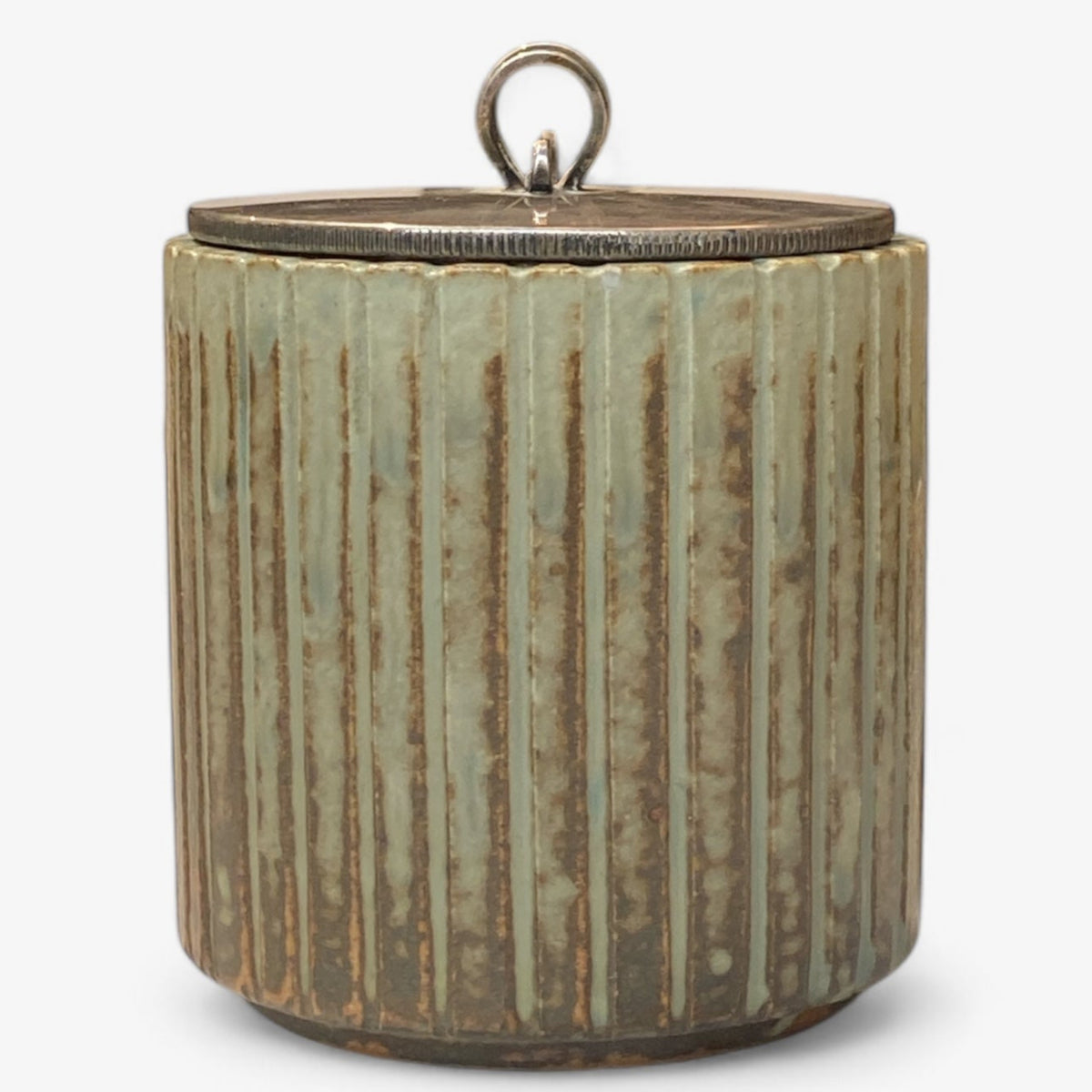 Lidded jar in fluted stoneware