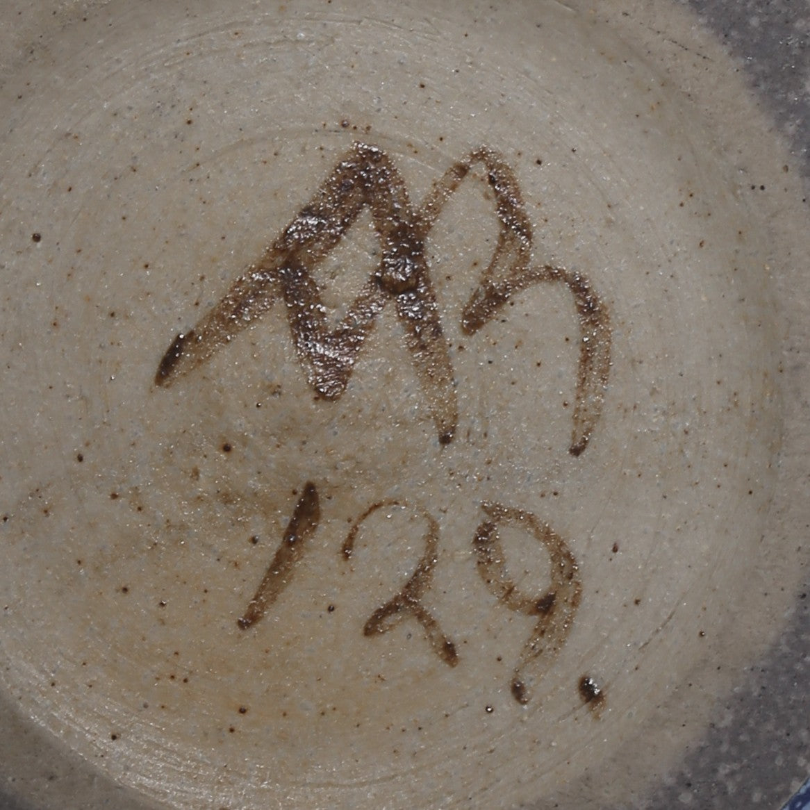 Lidded jar in stoneware