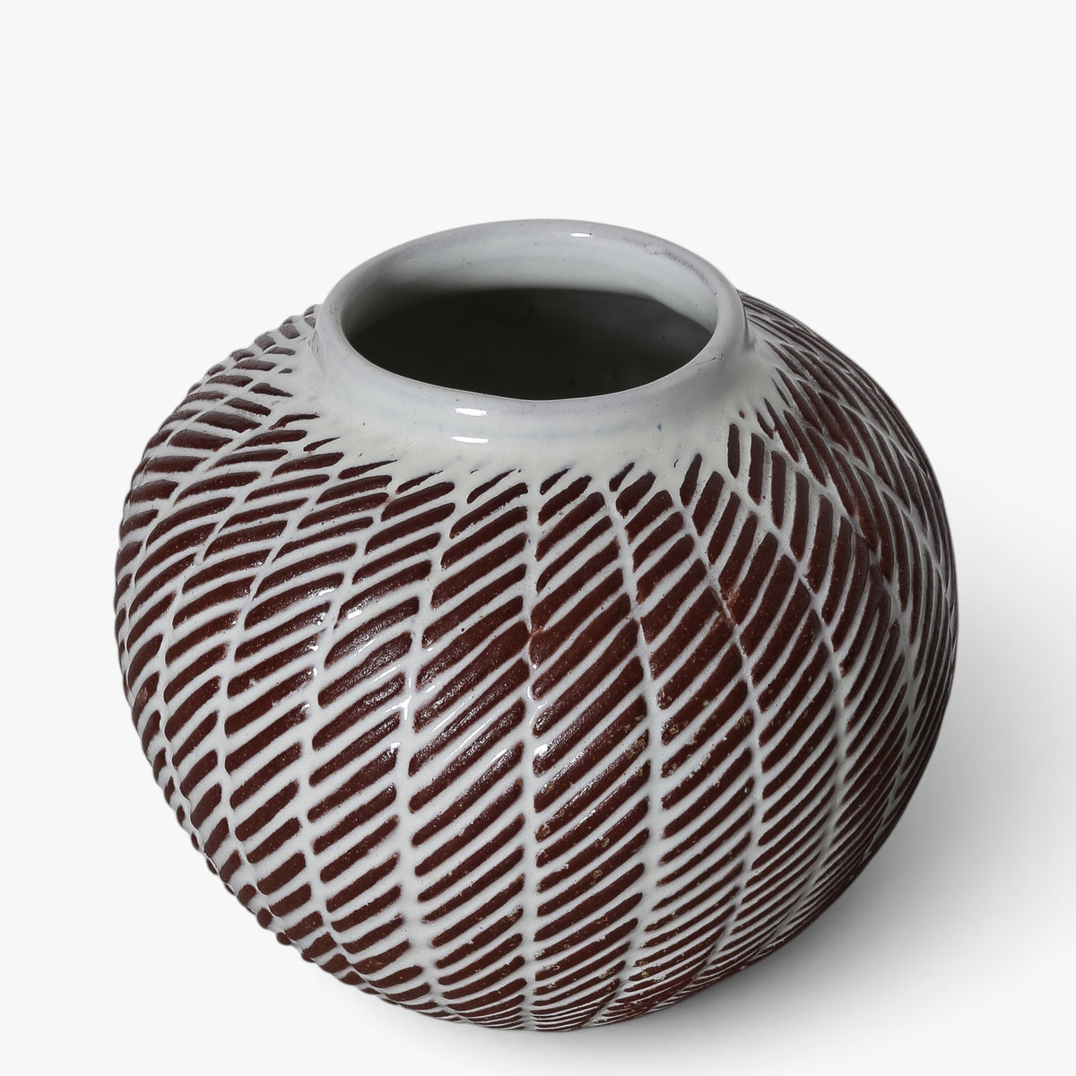 Vase in stoneware