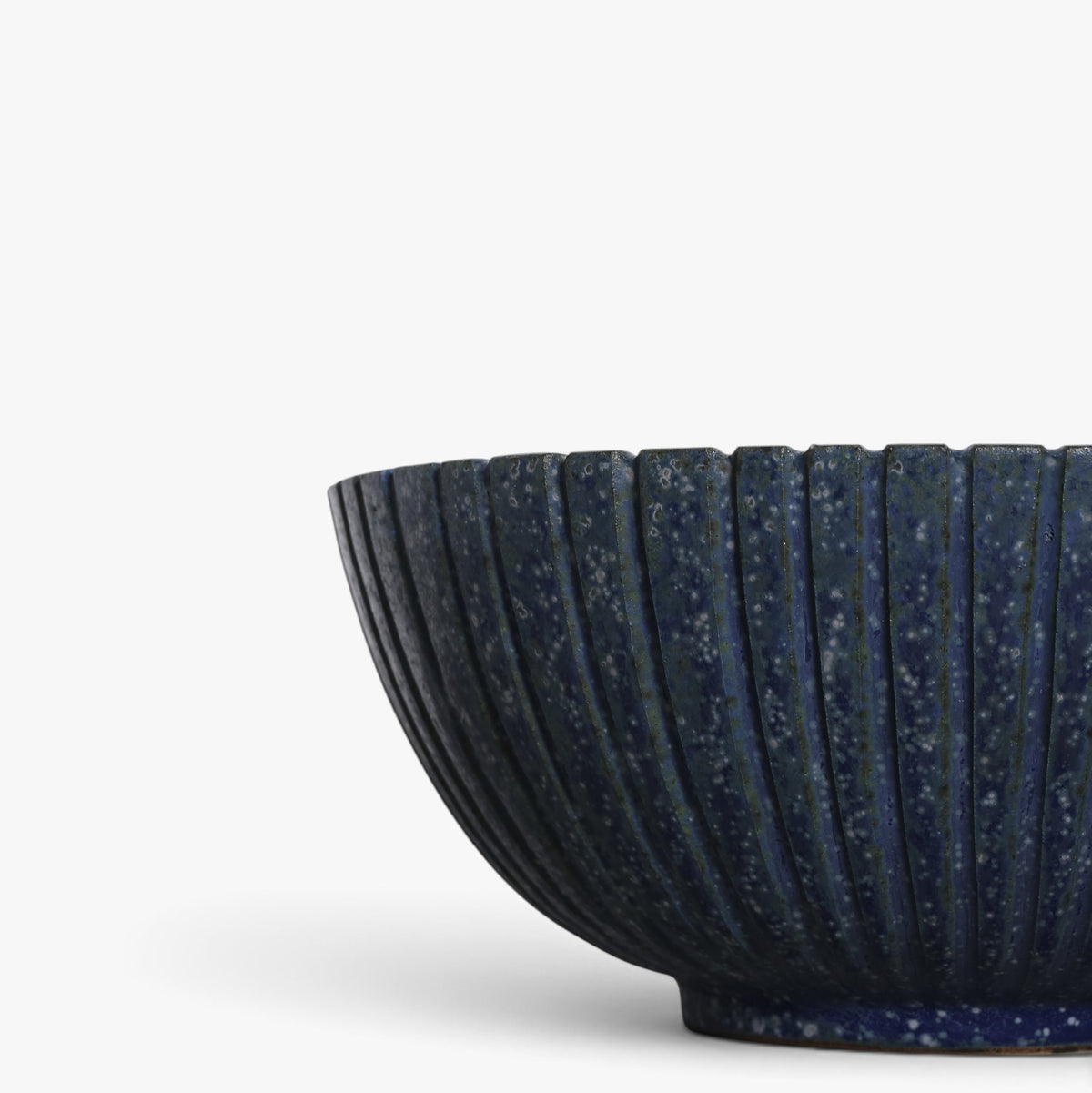Bowl in stoneware