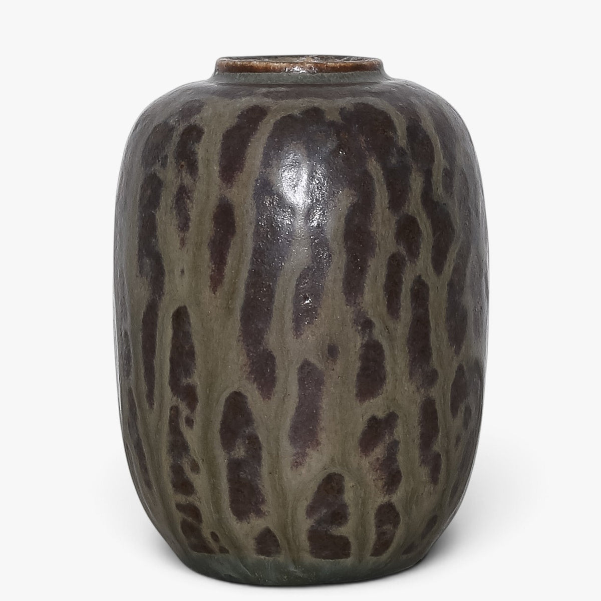 Vase in stoneware