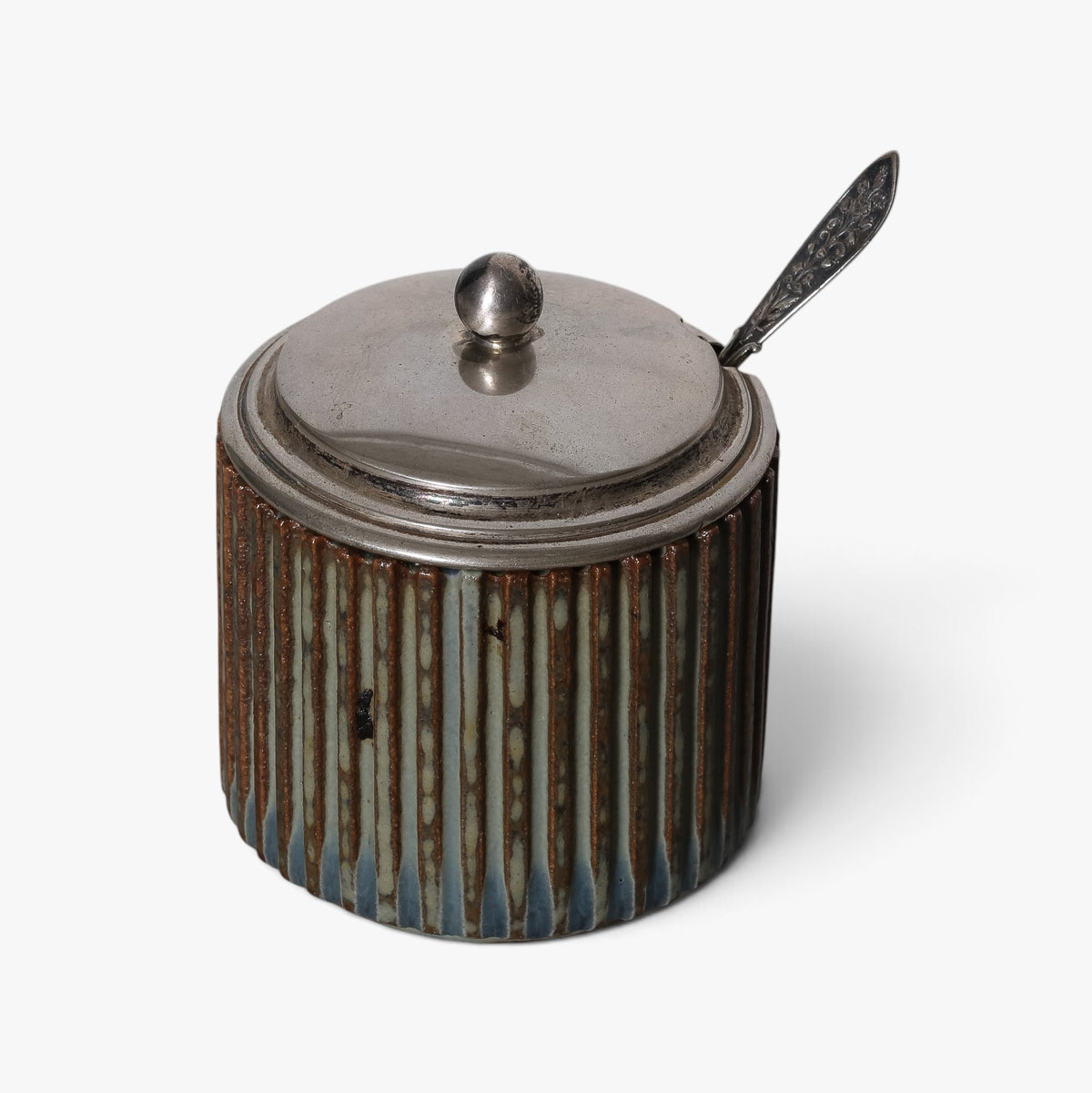 Lidded jar in stoneware