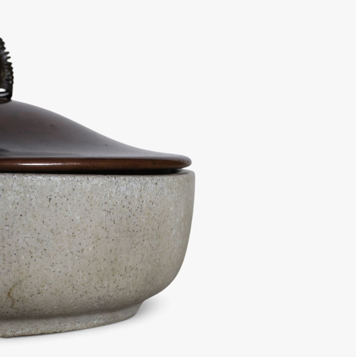 Lidded jar in stoneware