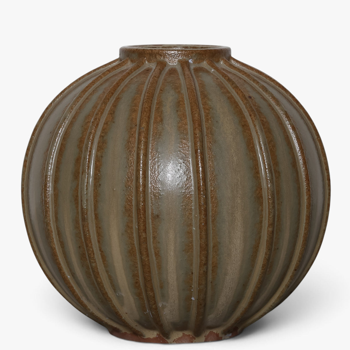 Vase in stoneware