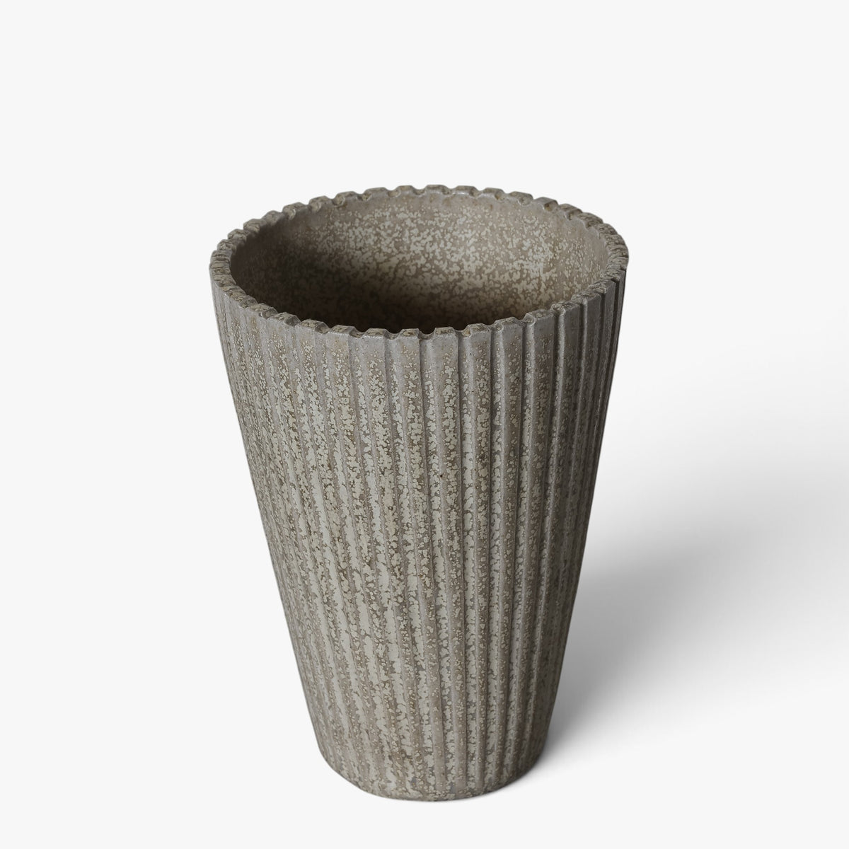 Vase in stoneware