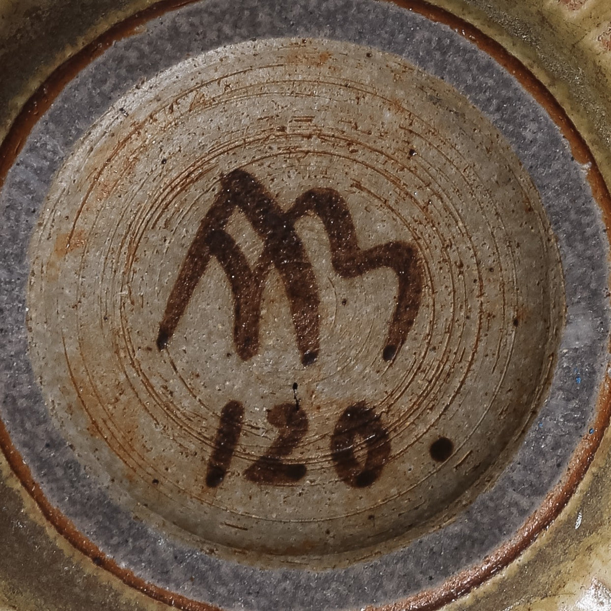 Bowl in stoneware