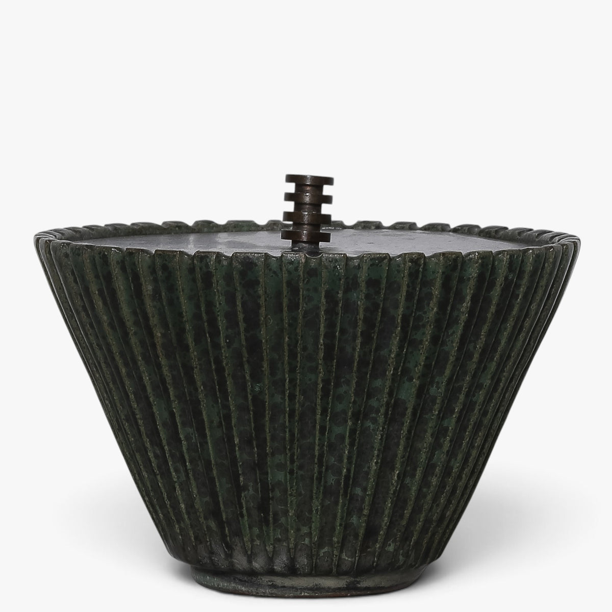 Lidded jar in stoneware