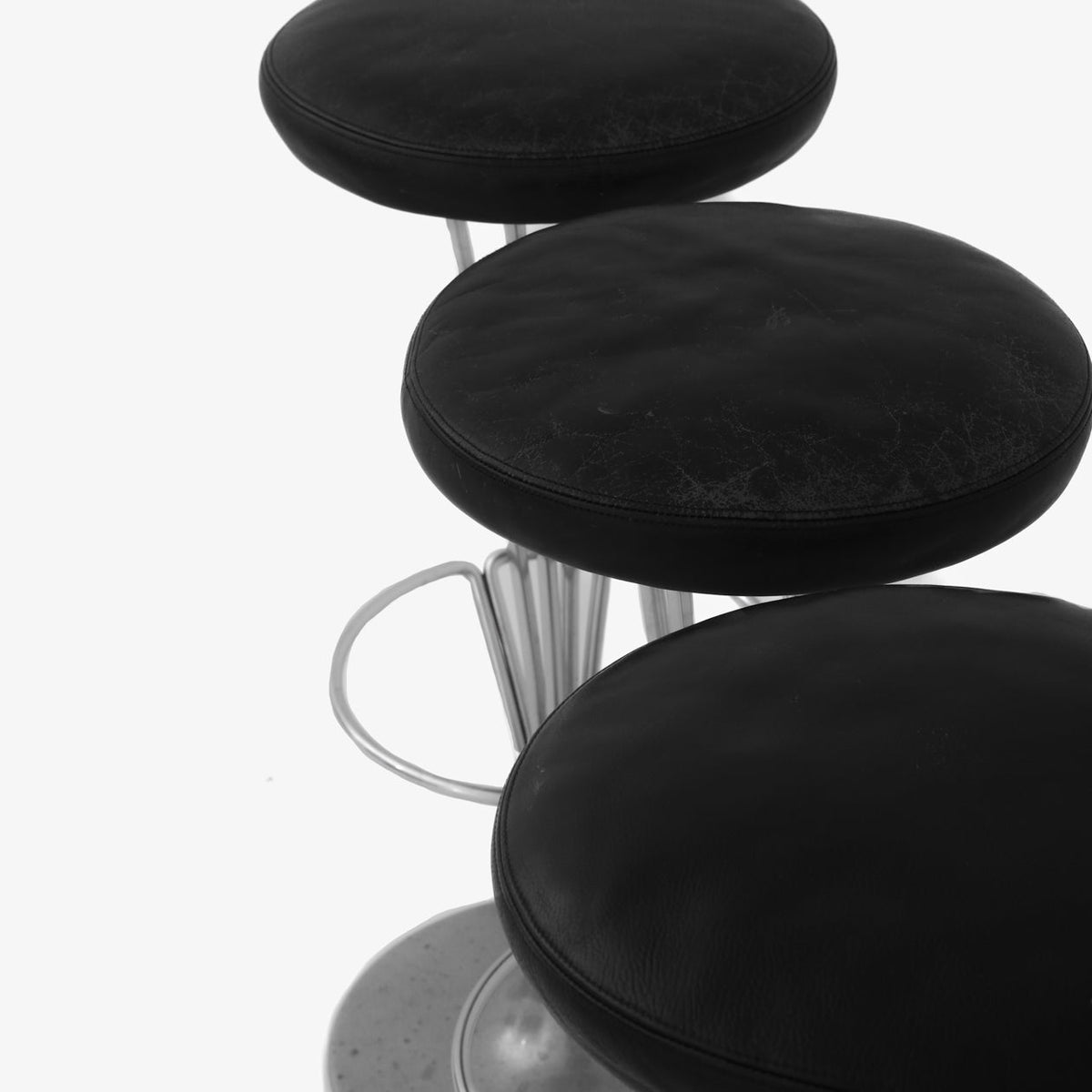Bar stool in black leather
