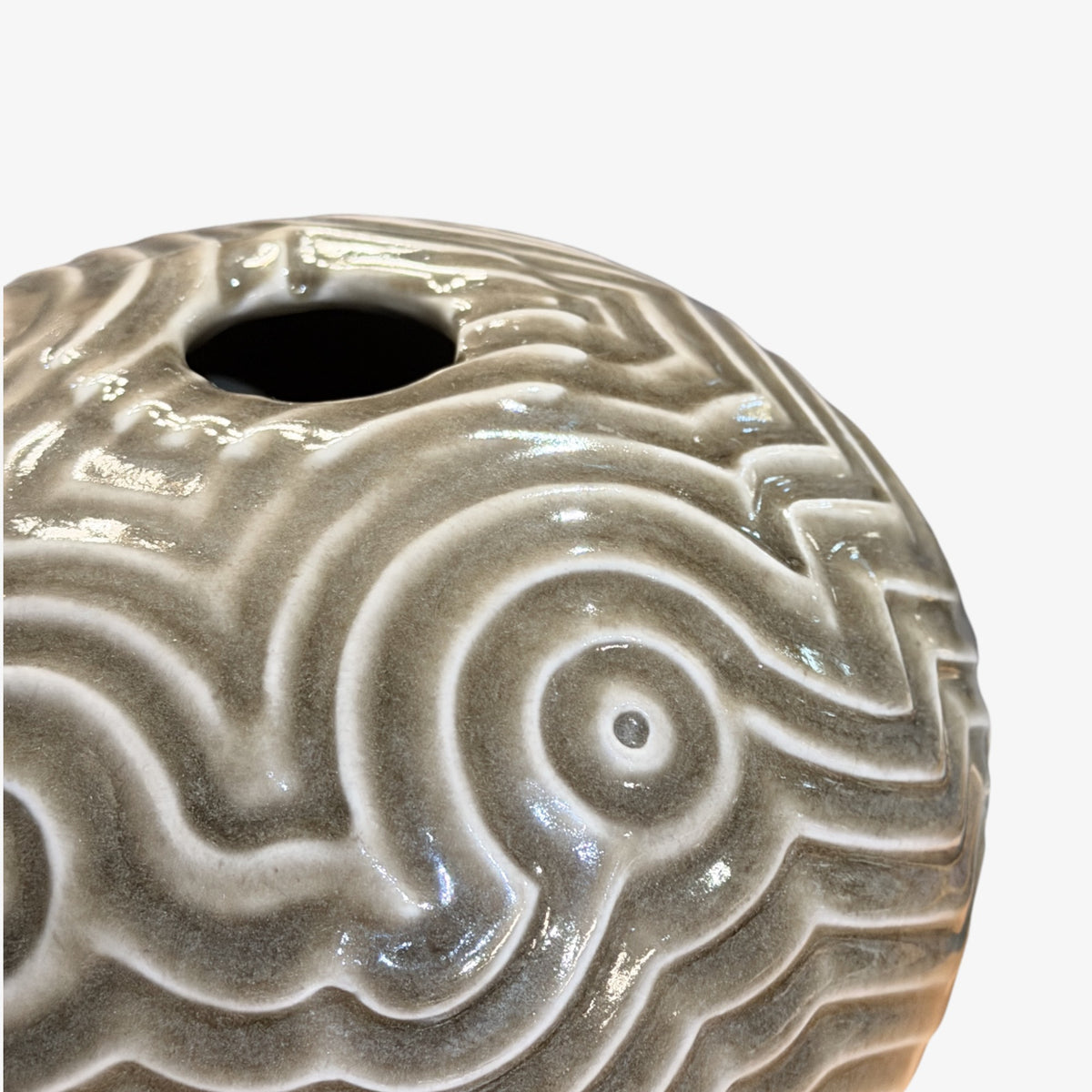 Vase in stoneware