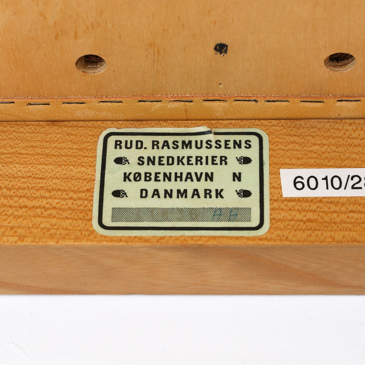 Model 9662 - 'Faaborg' chair in elm