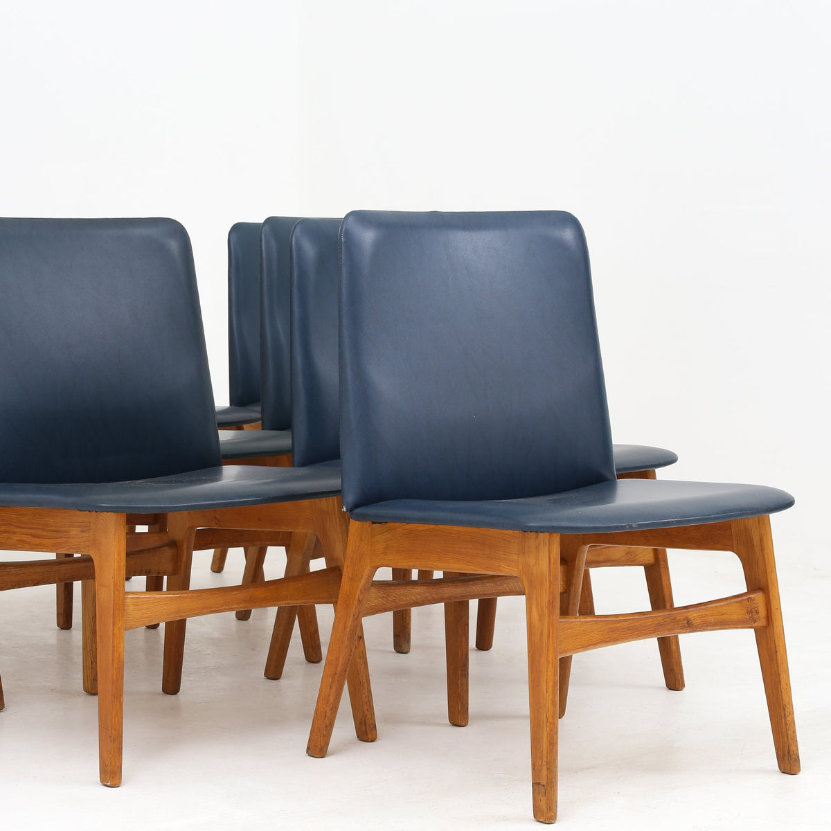 BM 230 - Easy chair in oak