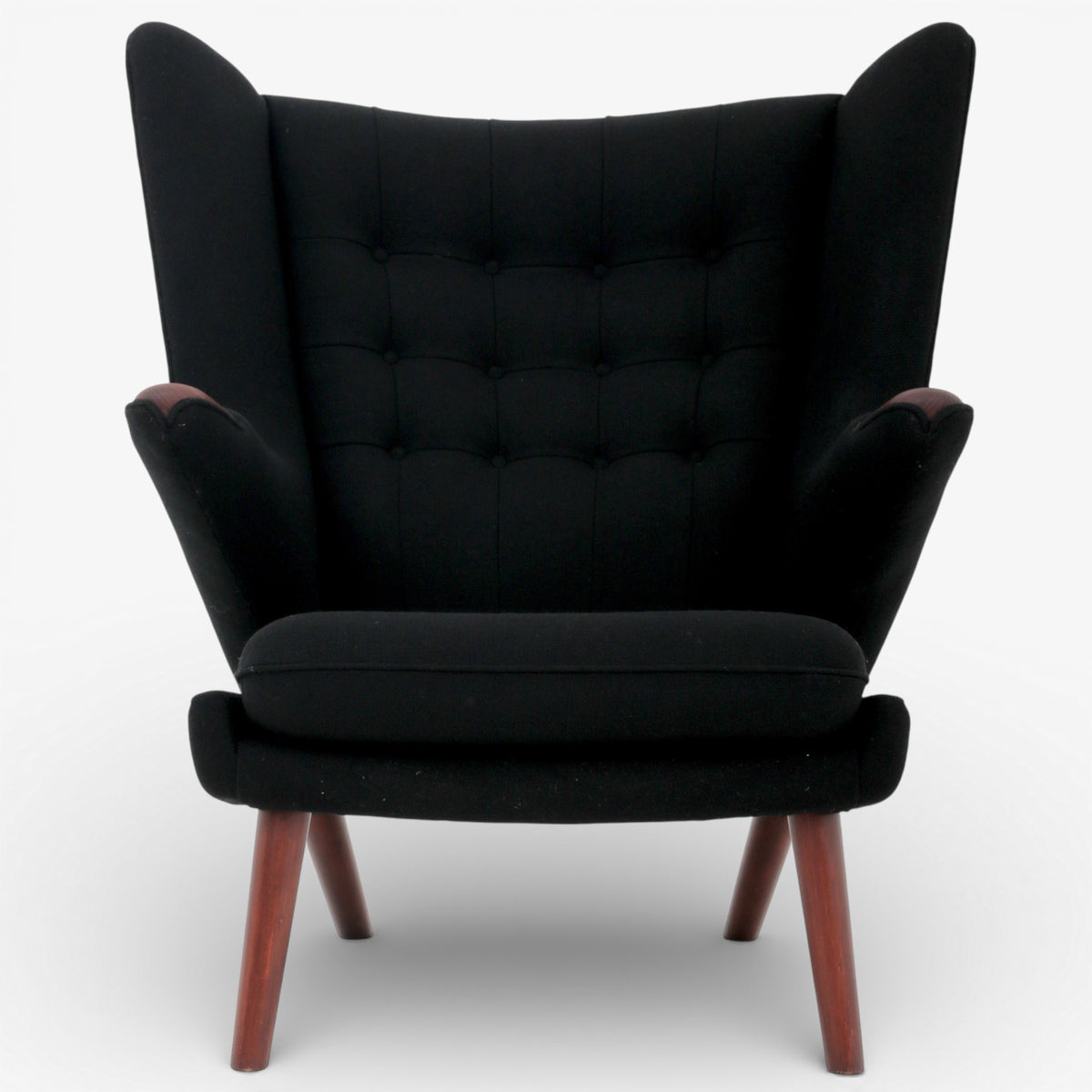 AP 19 - Papa Bear Chair in black wool