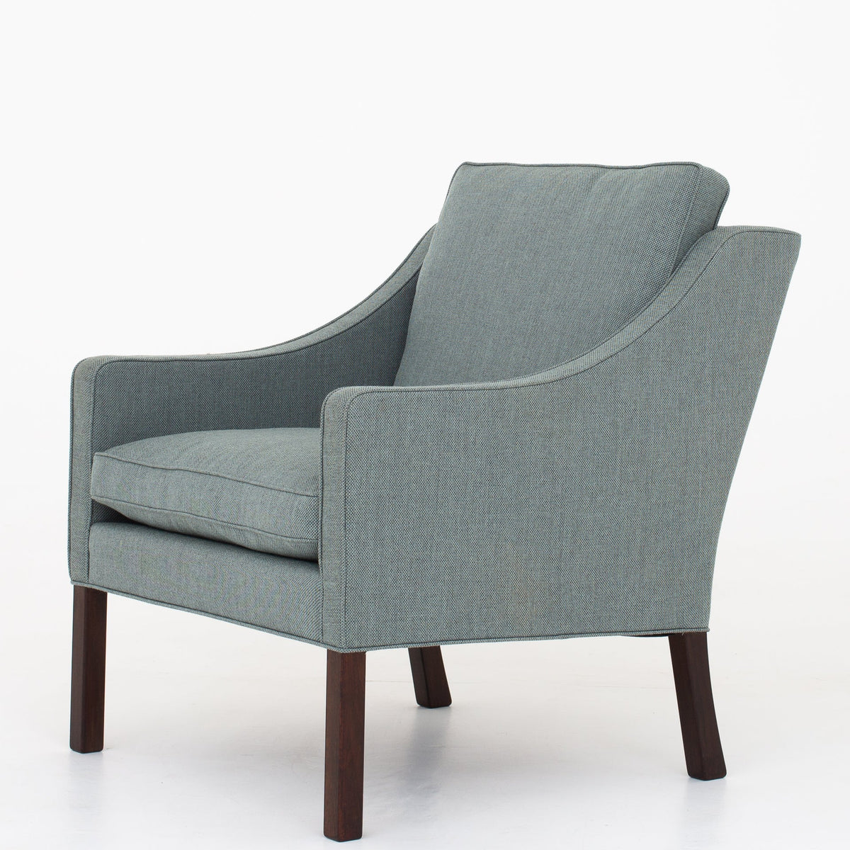 BM 2207 - Easy chair in new fabric