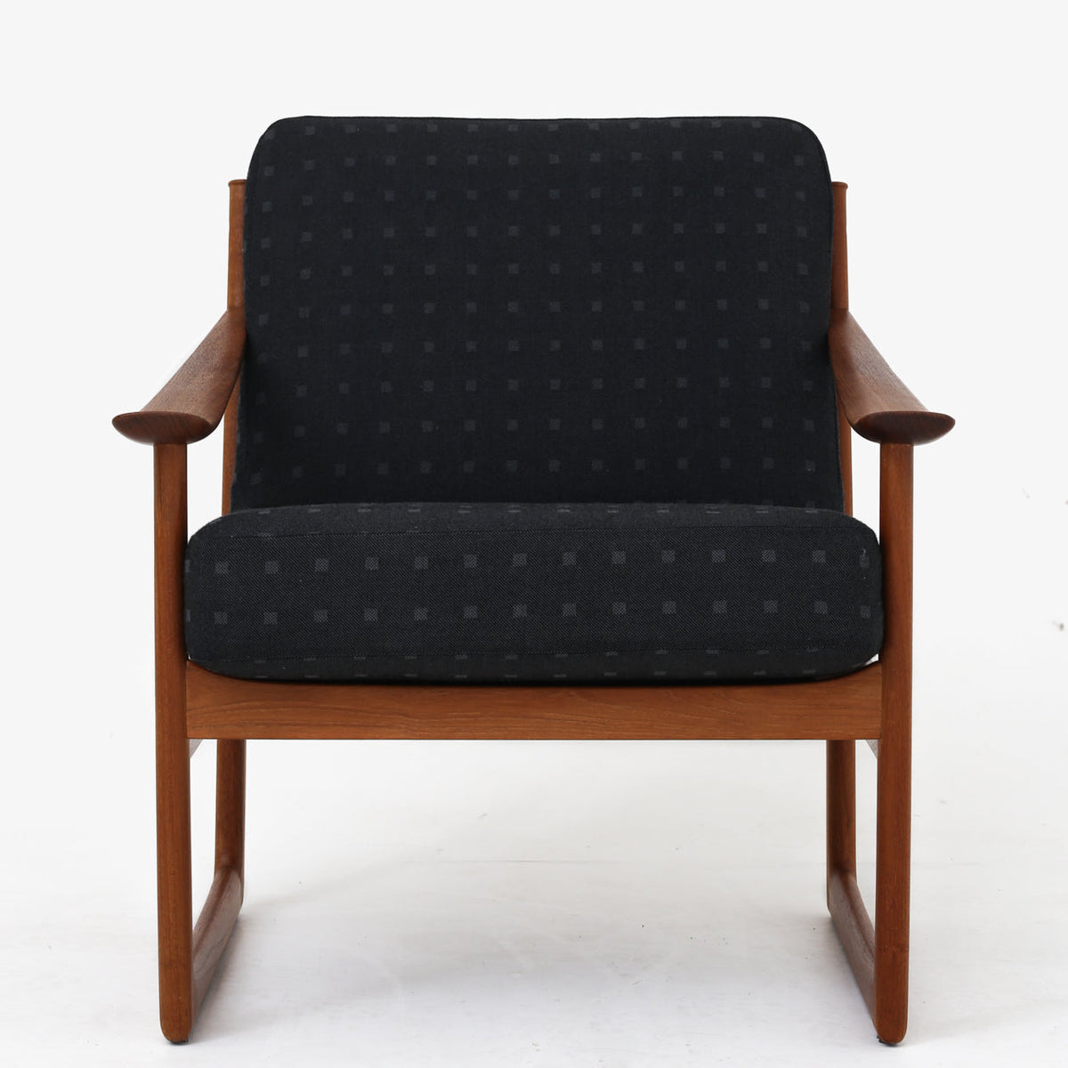 FD 130 - Easy chair in teak