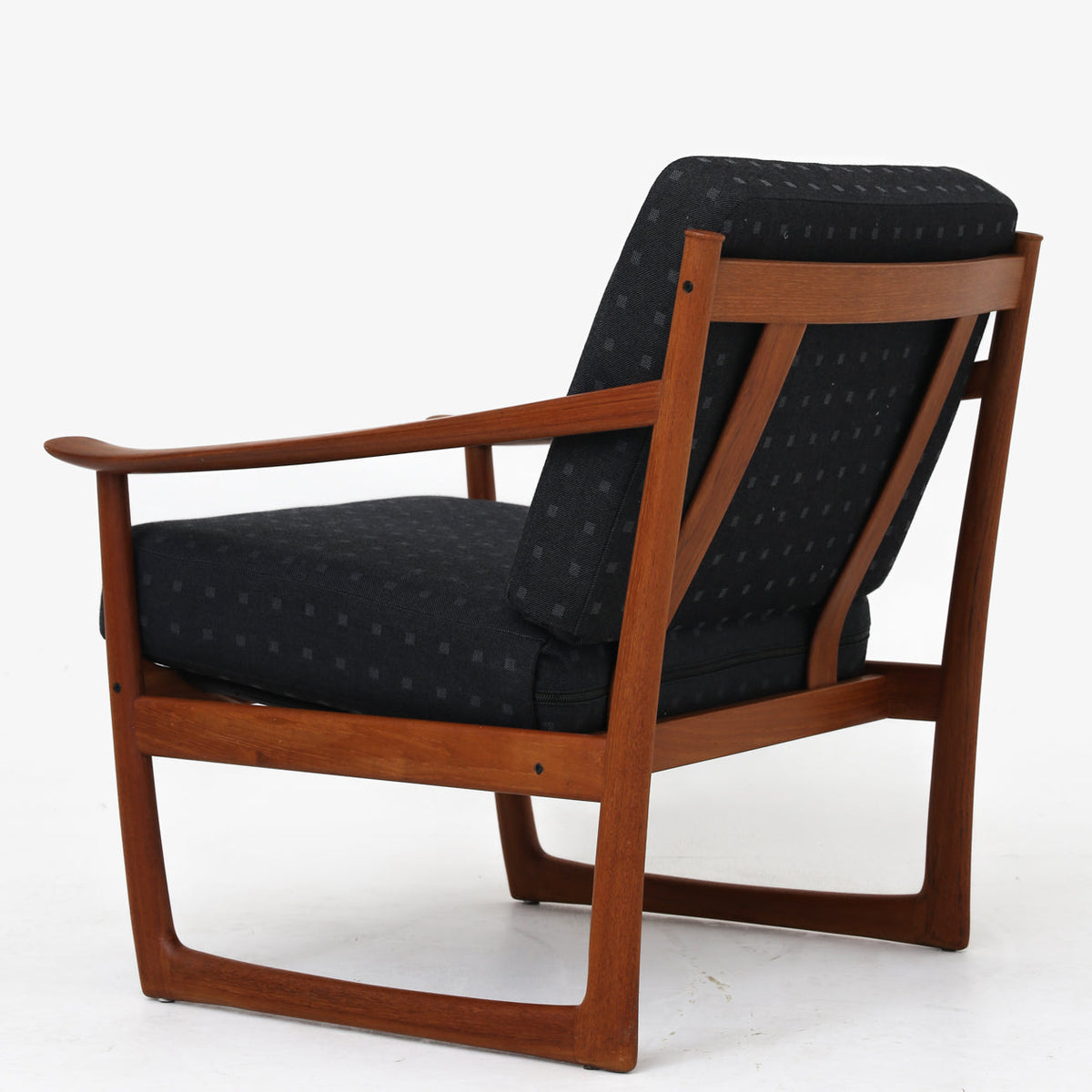 FD 130 - Easy chair in teak