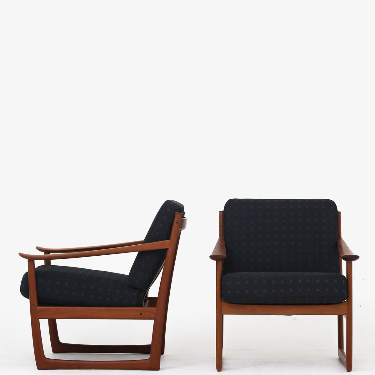 FD 130 - Easy chair in teak
