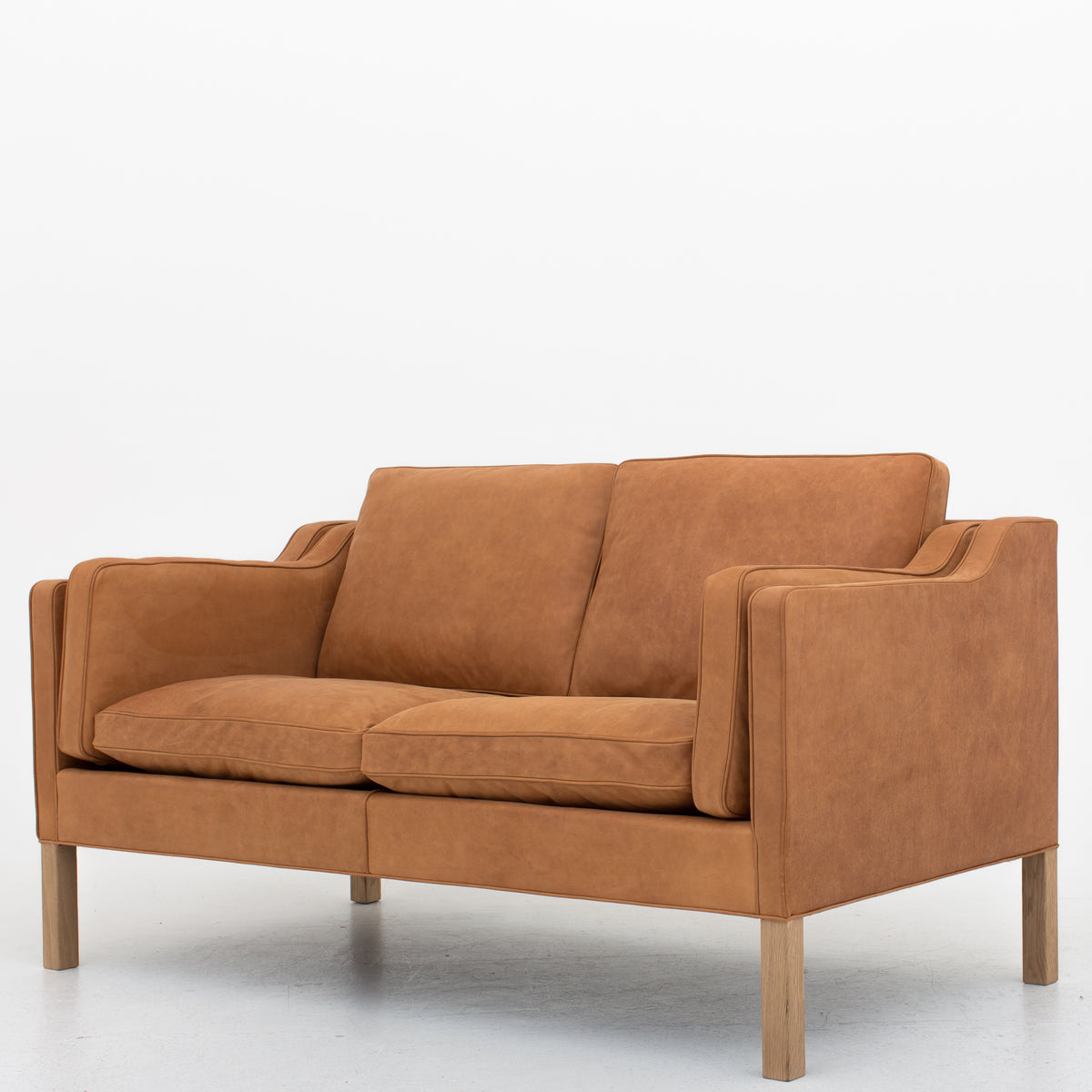 BM 2212 - 2-seater sofa in Dunes Cognac