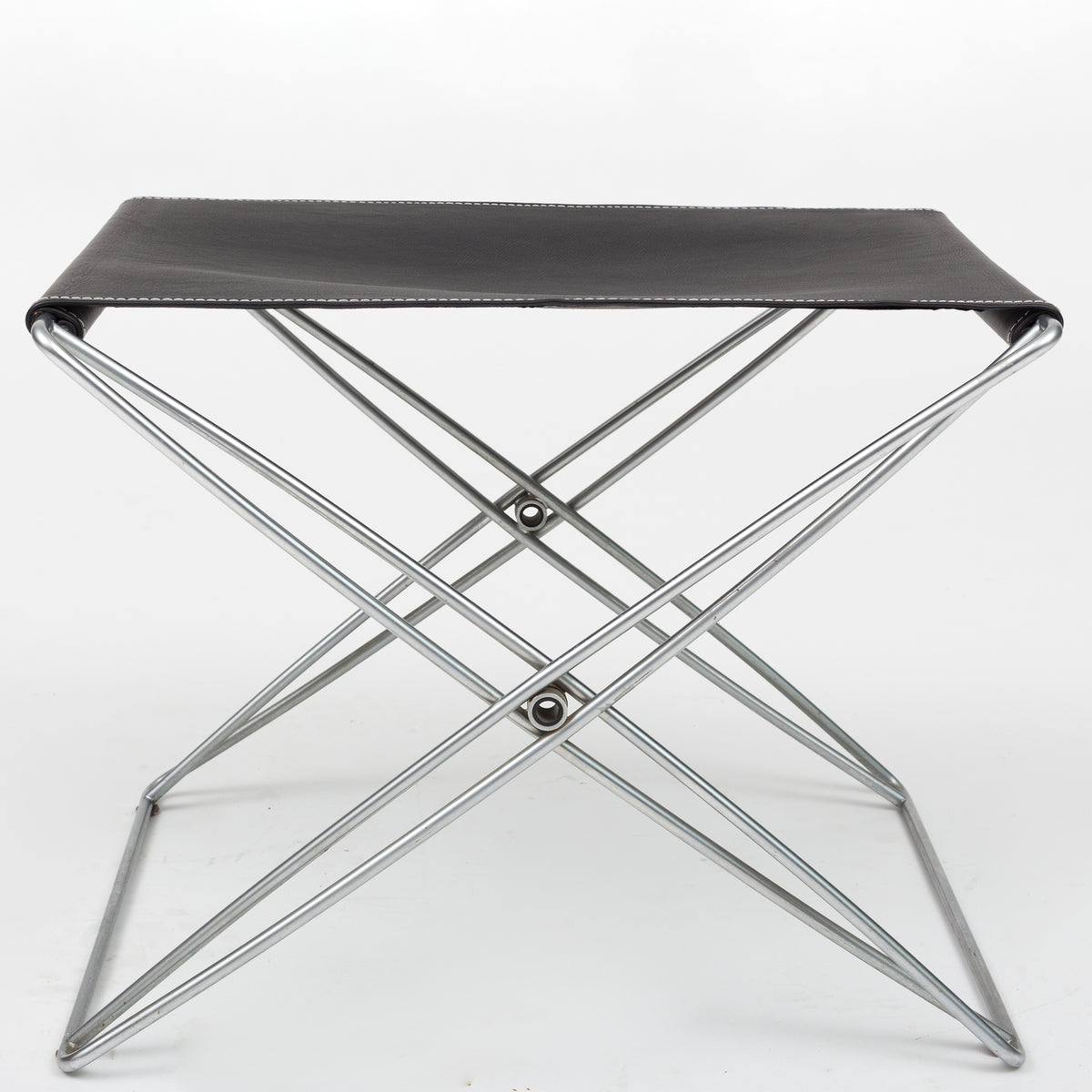Folding stool in steel