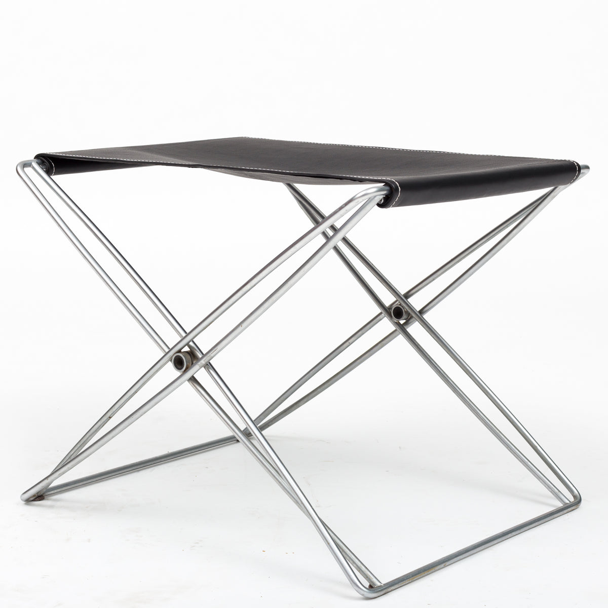 Folding stool in steel
