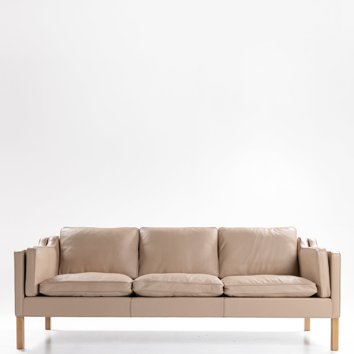 BM 2213 - Reupholstered 3-seater sofa