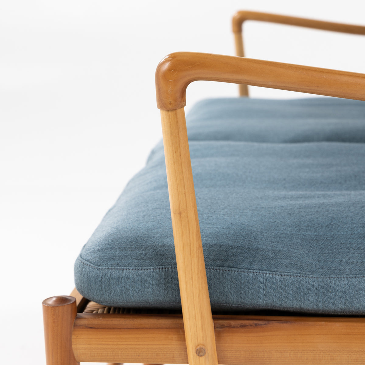 PJ 149/2 - 2-seater 'Colonial' sofa