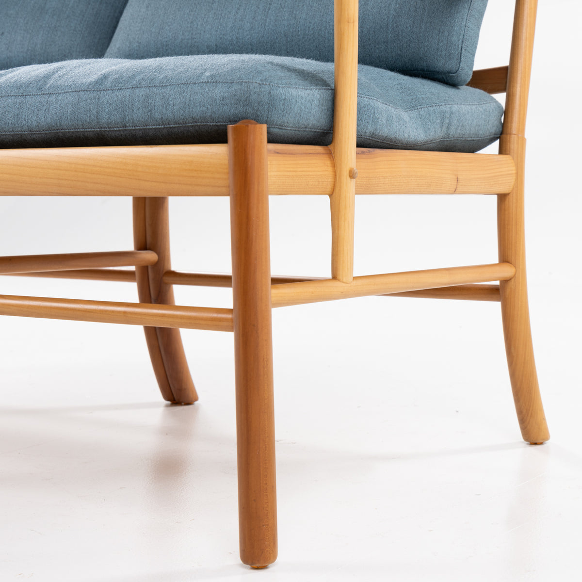 PJ 149/2 - 2-seater 'Colonial' sofa