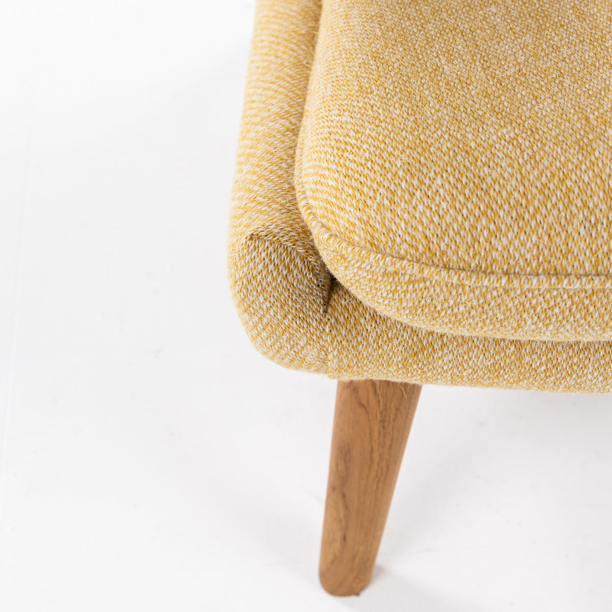 AP 19 - Papa Bar Chair in textile