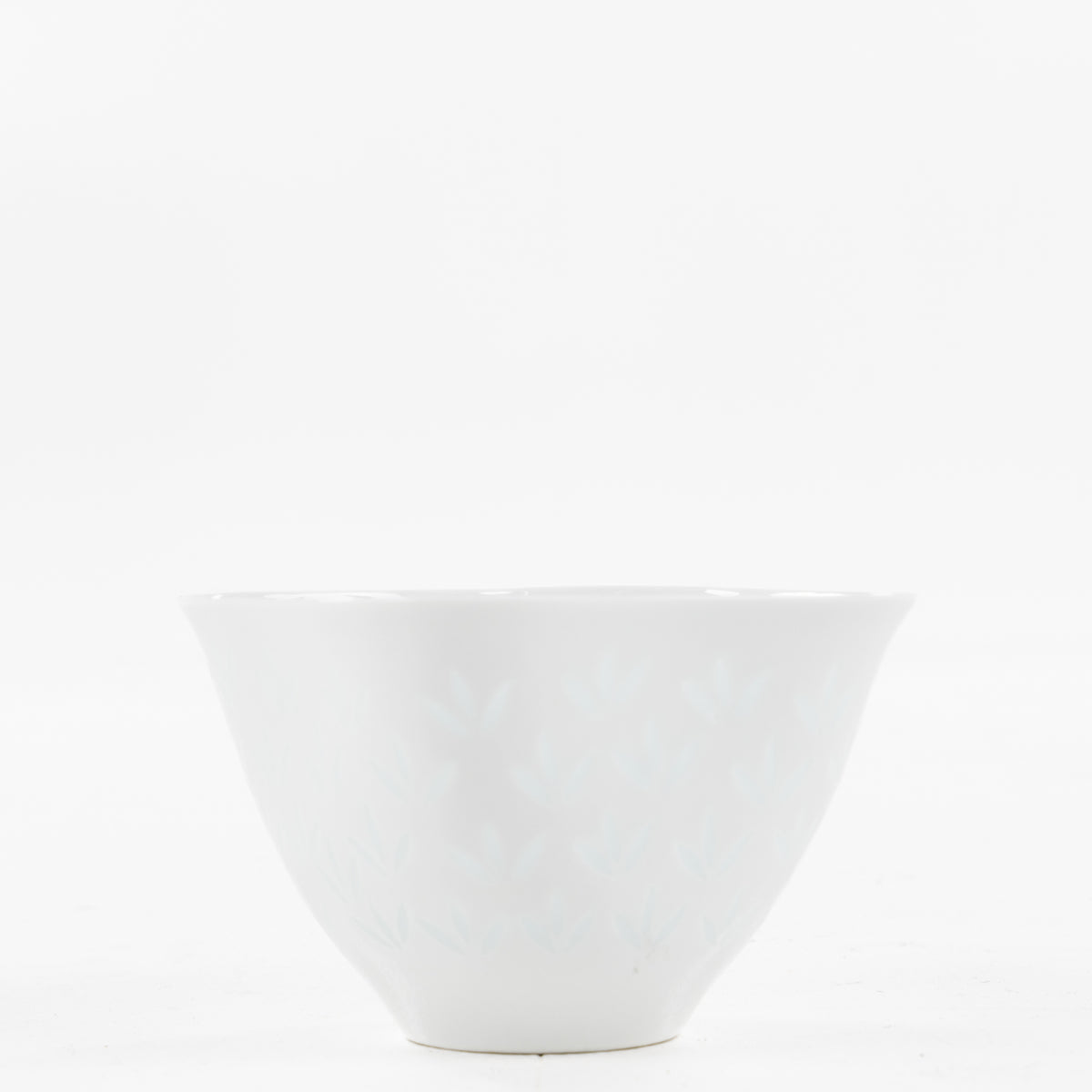 Bowl in porcelain