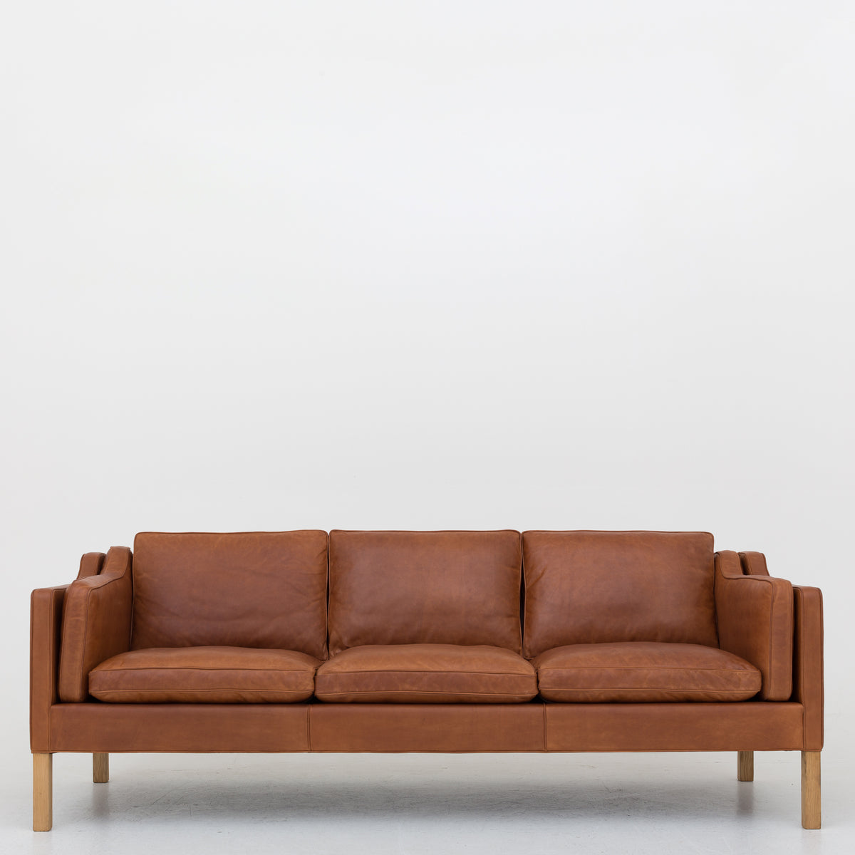 BM 2213 - 3-seater sofa in Dunes Cognac