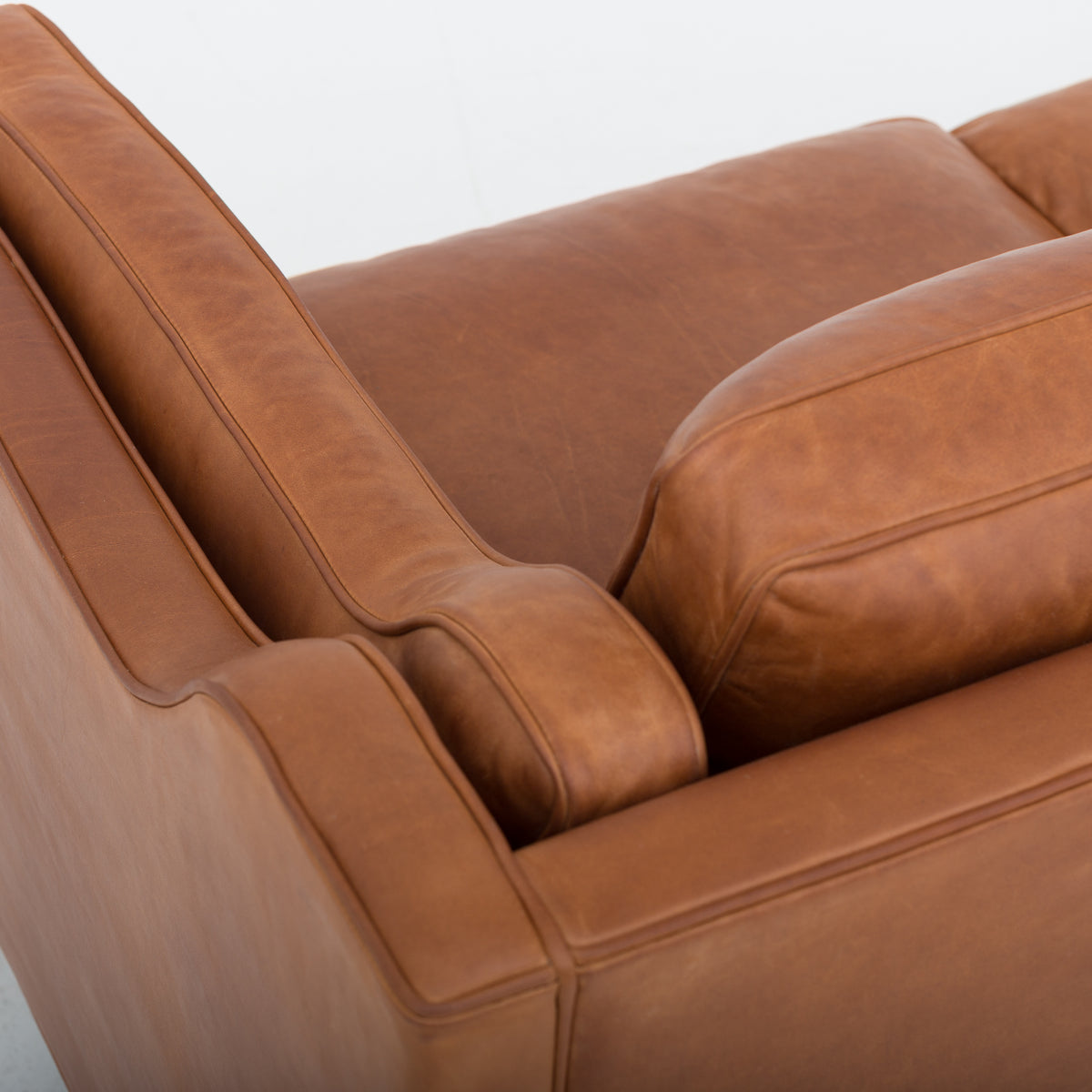 BM 2213 - 3-seater sofa in Dunes Cognac