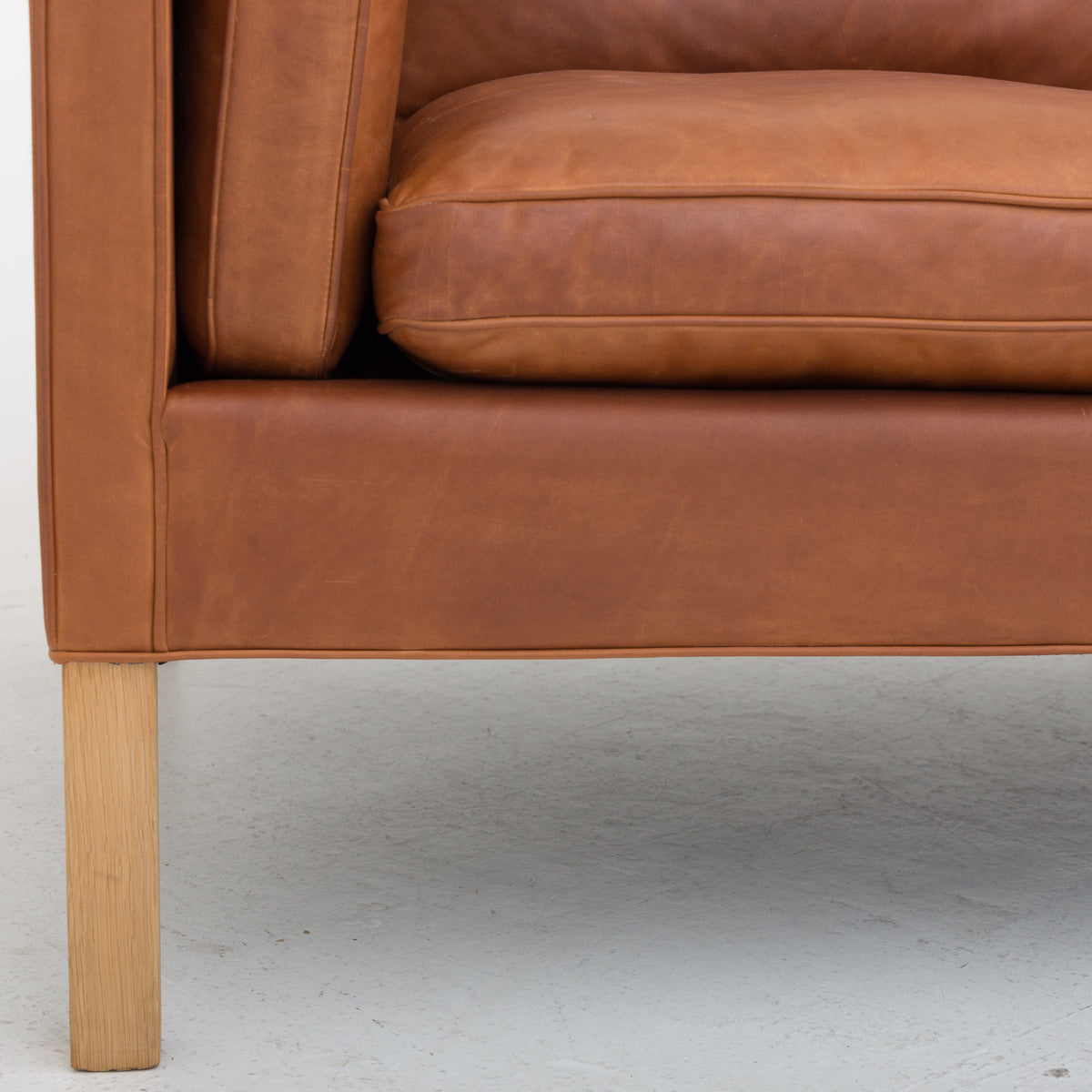BM 2213 - 3-seater sofa in Dunes Cognac