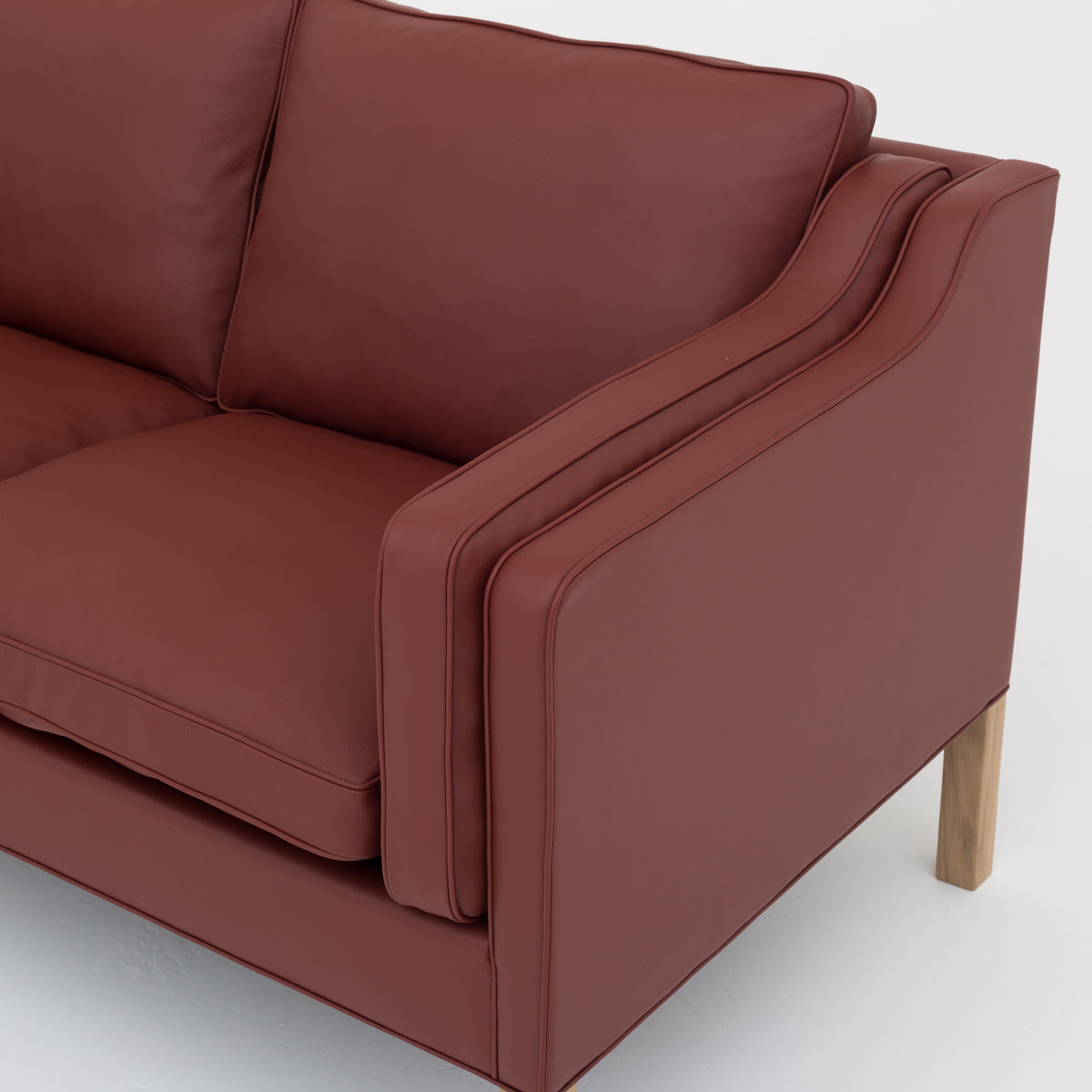 BM 2212 - 2-seater sofa in Spectrum Rust