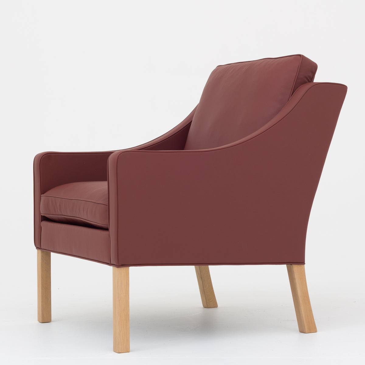 BM 2207 - Easy chair in Spectrum Rust