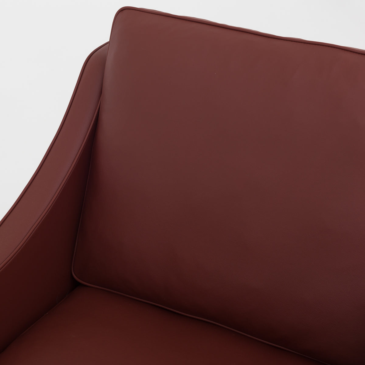 BM 2207 - Easy chair in Spectrum Rust
