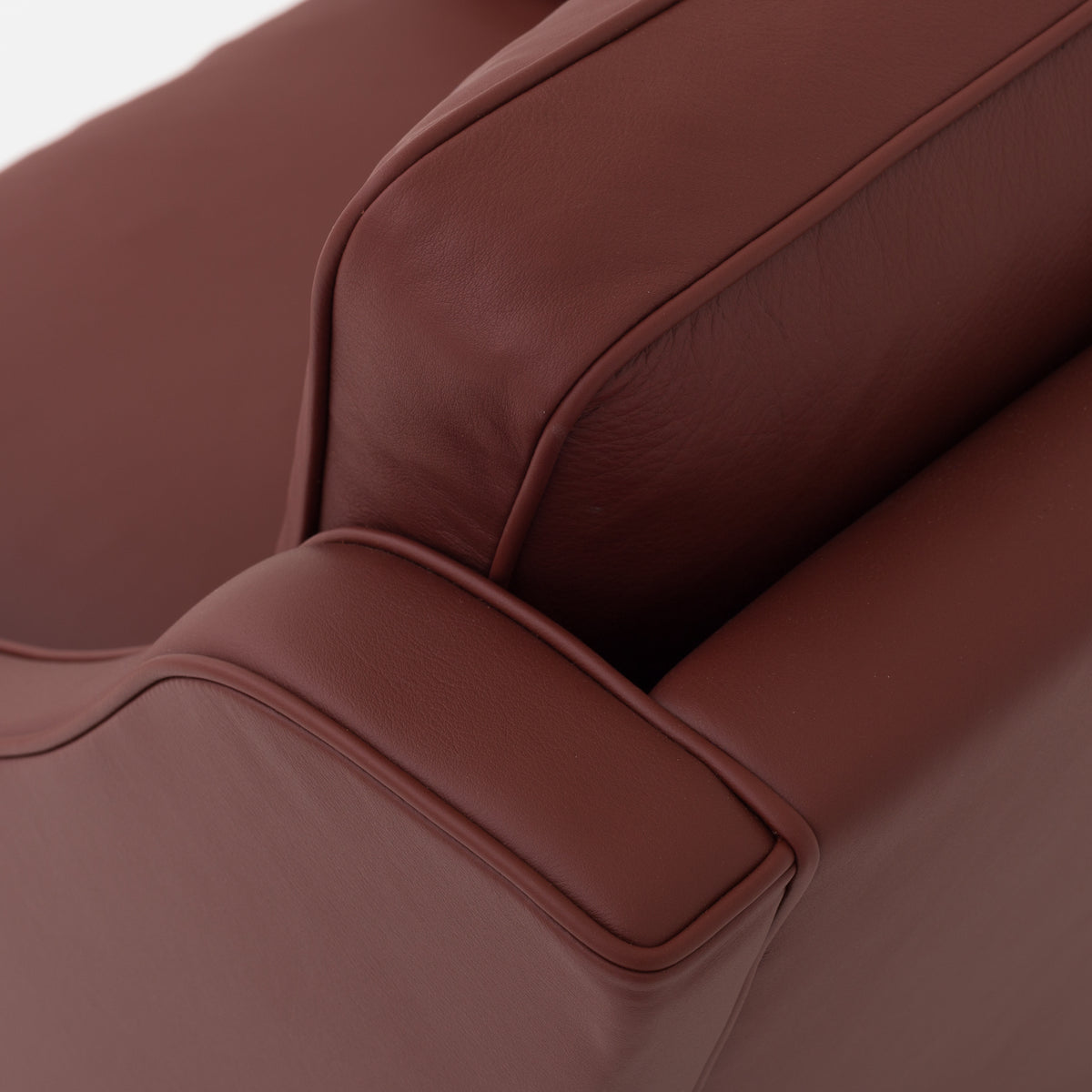 BM 2207 - Easy chair in Spectrum Rust