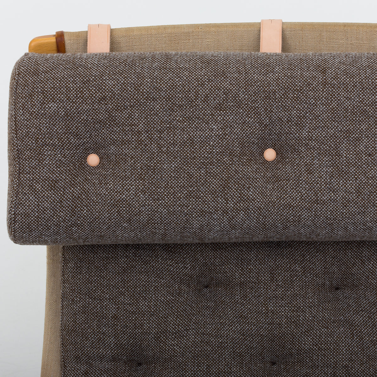 Pernilla 69 - Easy chair in new textile