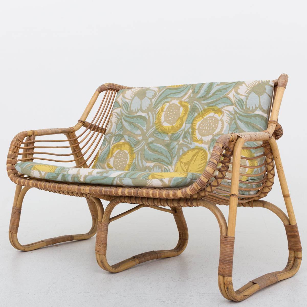 Wicker sofa in bamboo