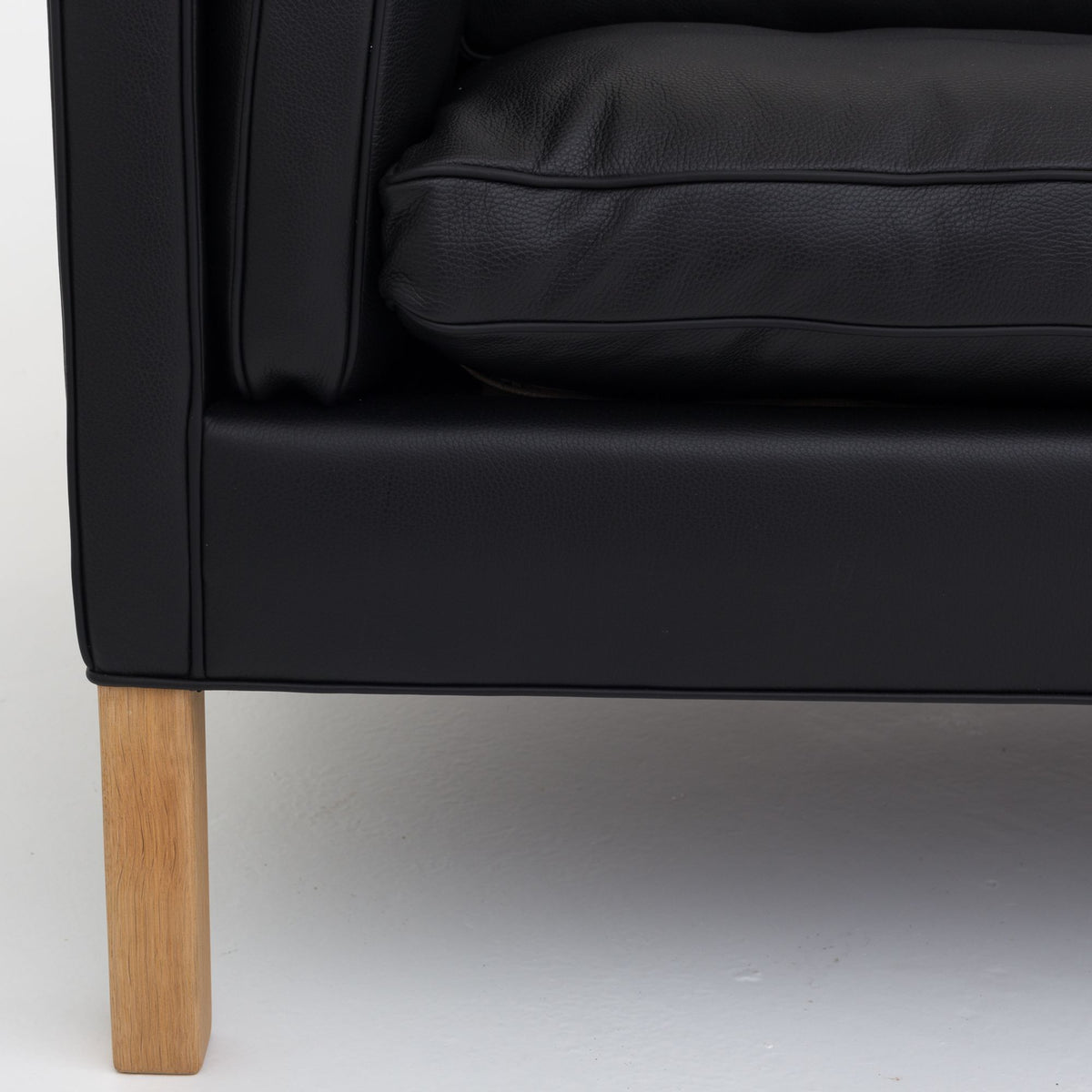 BM 2333 - Nybetrukket 3 pers. sofa