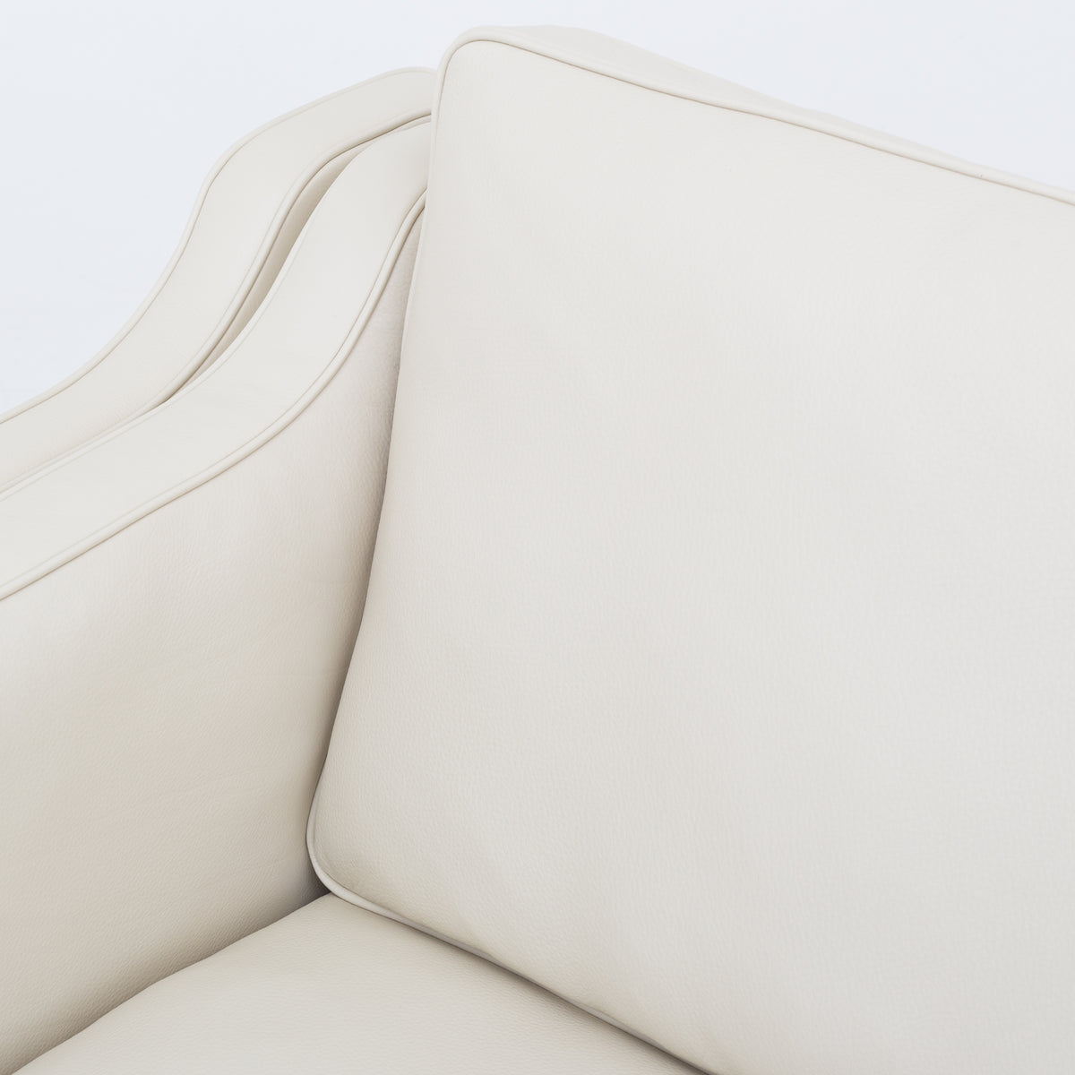 BM 2212 - 2-seater sofa in light leather