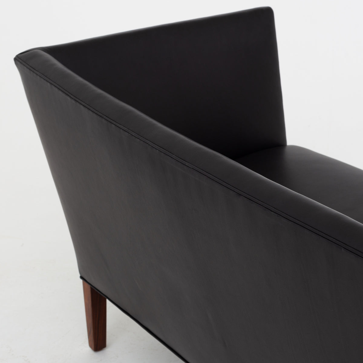 2-seater sofa in black leather