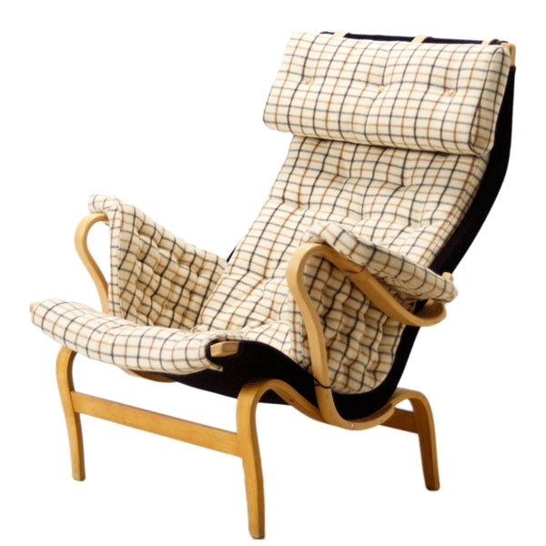 Pernilla 69 -  Easy chair in new textile