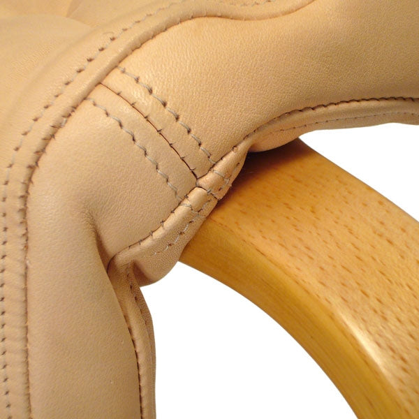 Pernilla 69 - Easy chair in natural leather