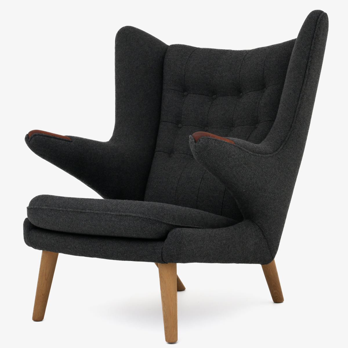 AP 19 - Papa Bear Chair in dark grey wool