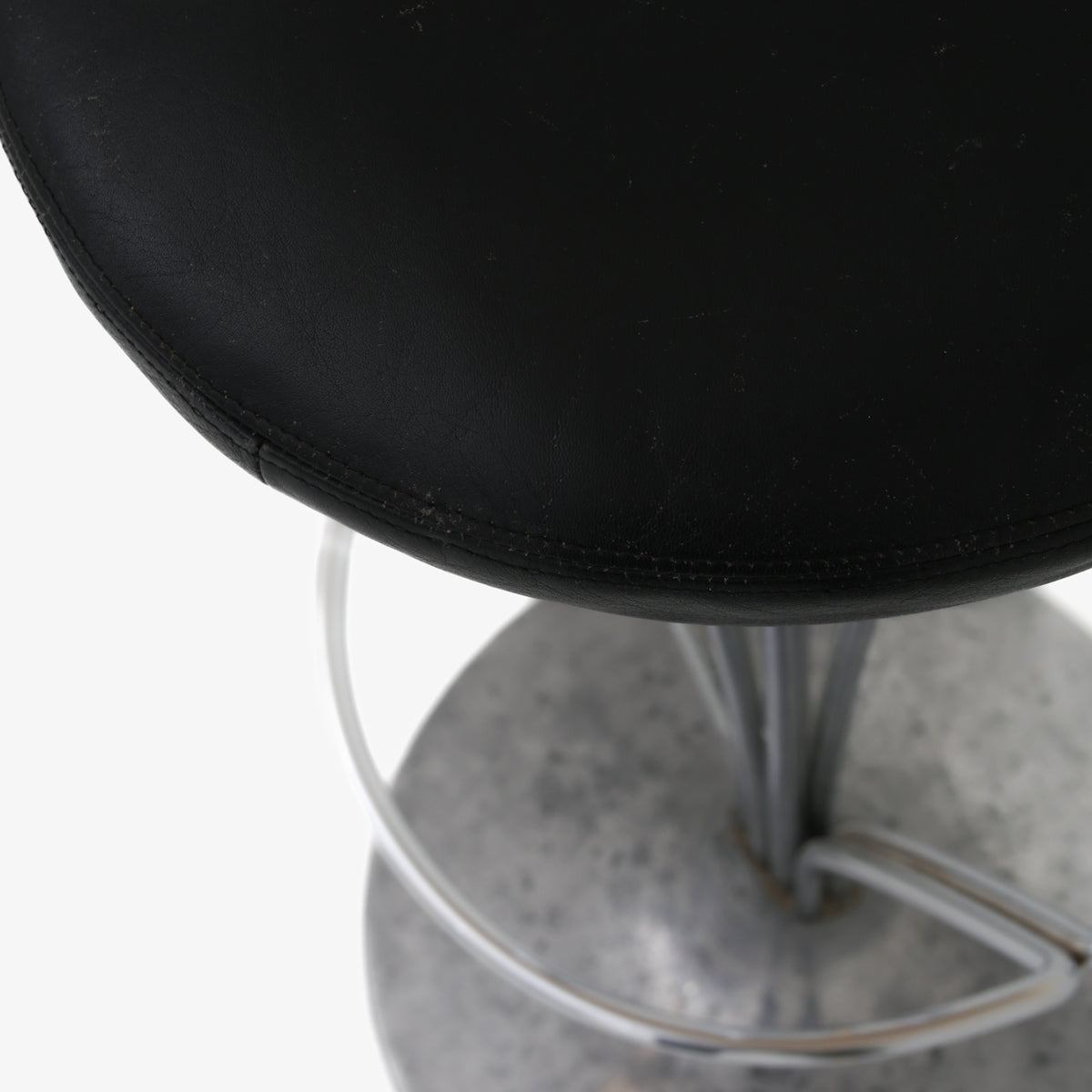 Bar stool in black leather