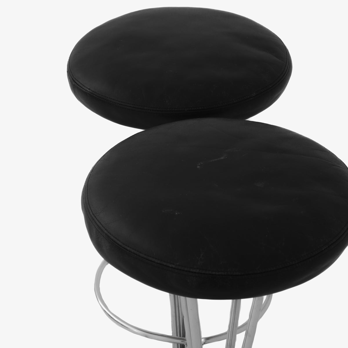 Bar stool in black leather
