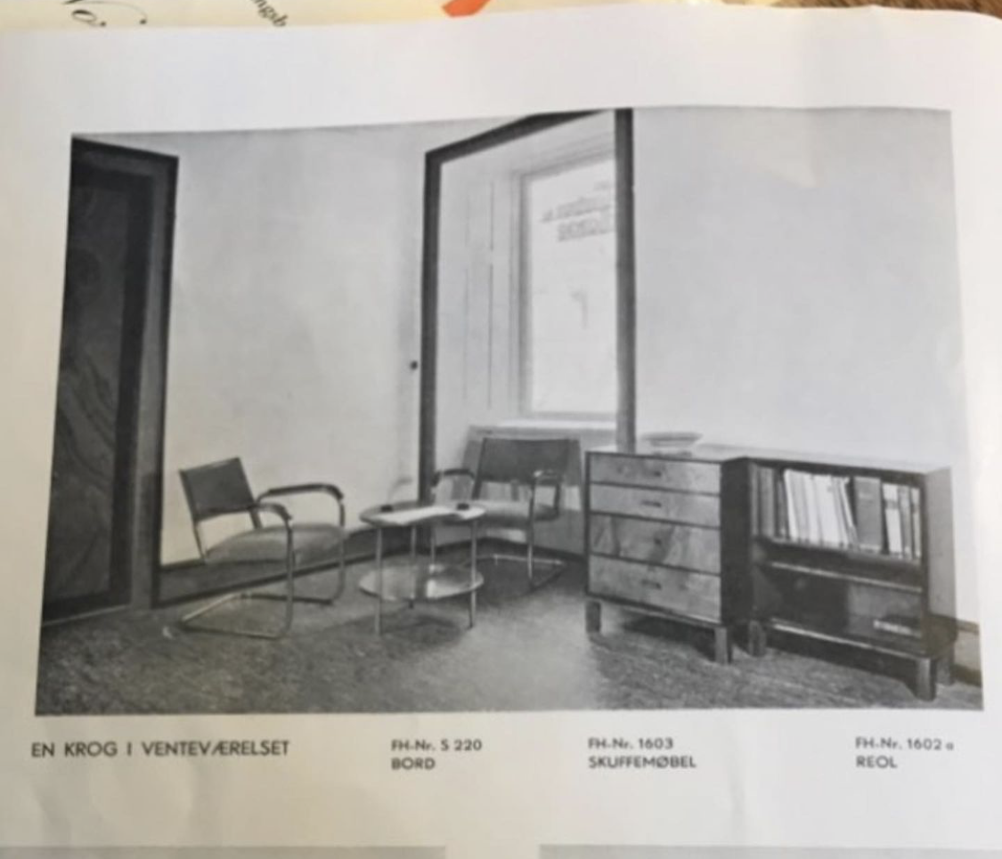 S102 - Pair of rare easy chairs in stained beech