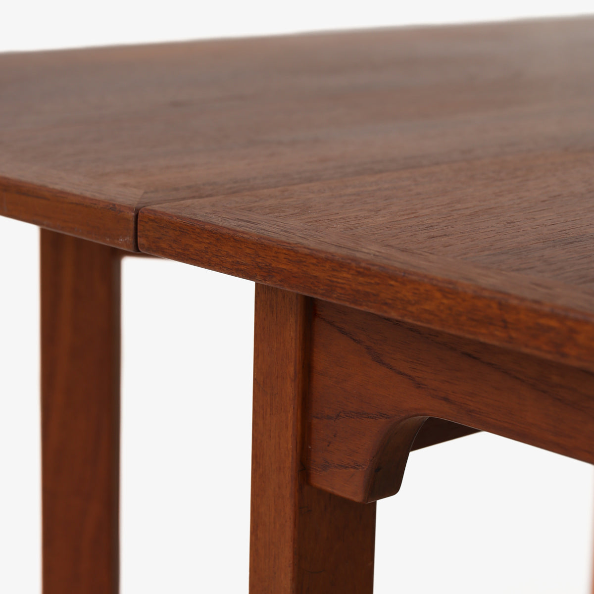 Model 103 - Dining table in teak