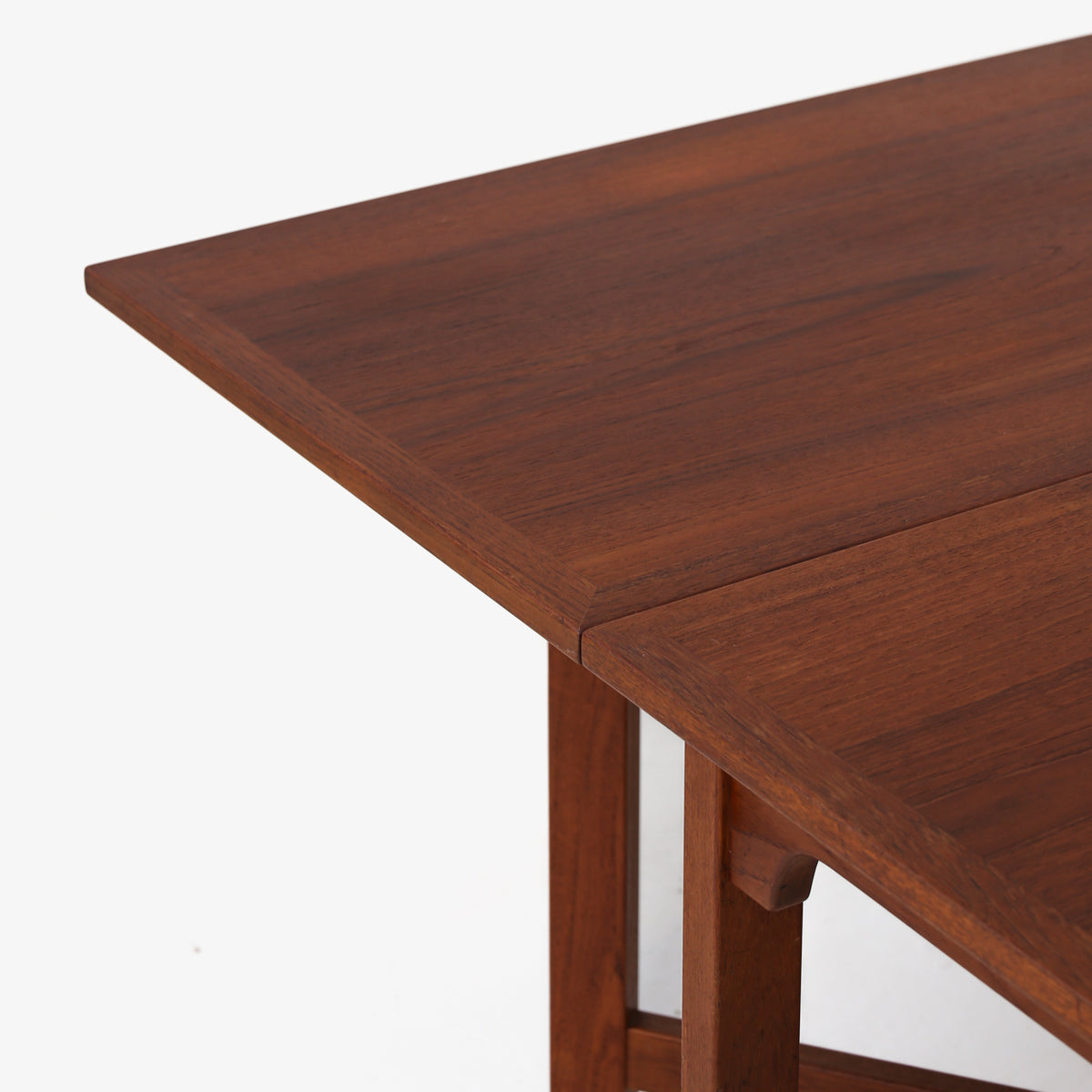 Model 103 - Dining table in teak