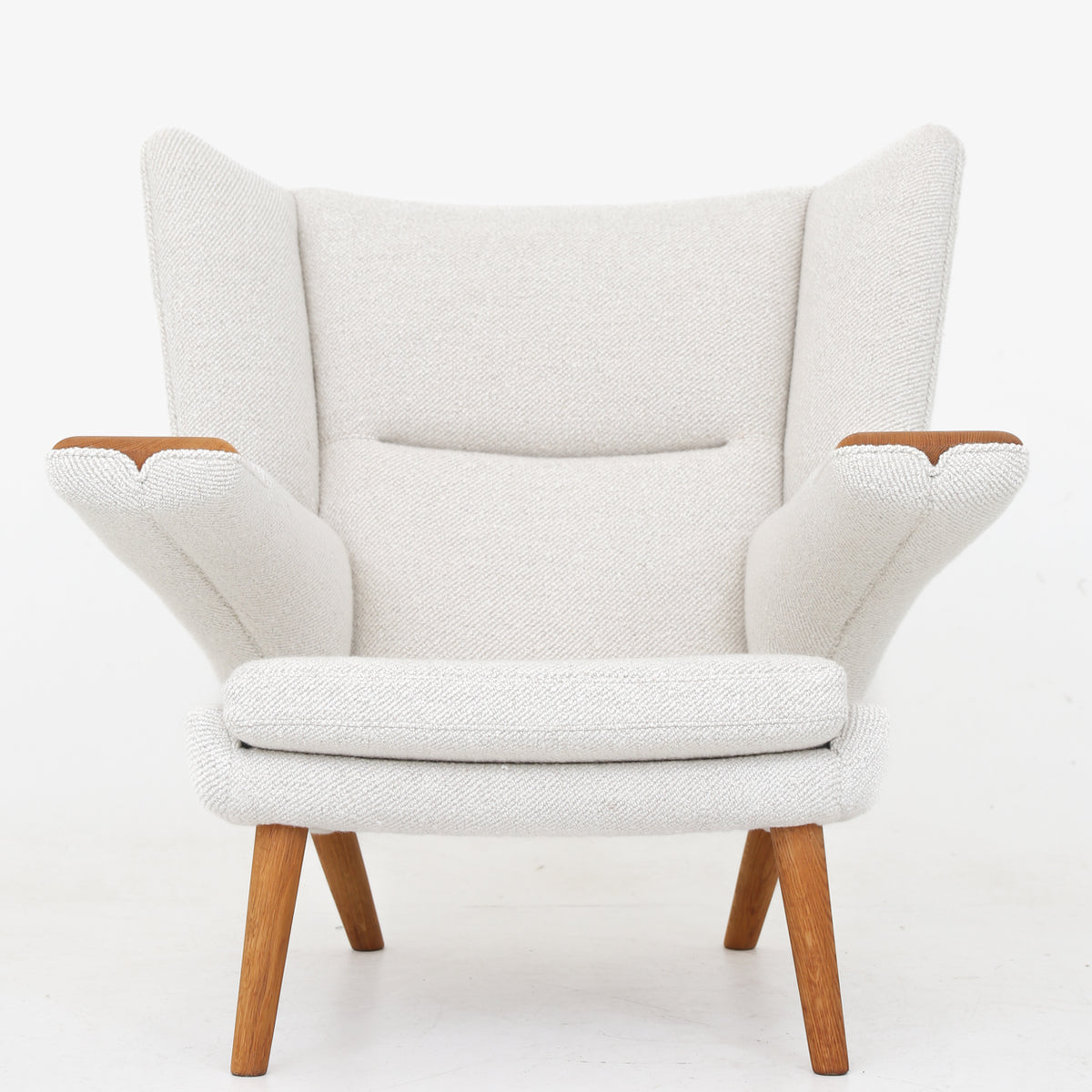 AP 69 - Rare 'Mega Papa Bear Chair'