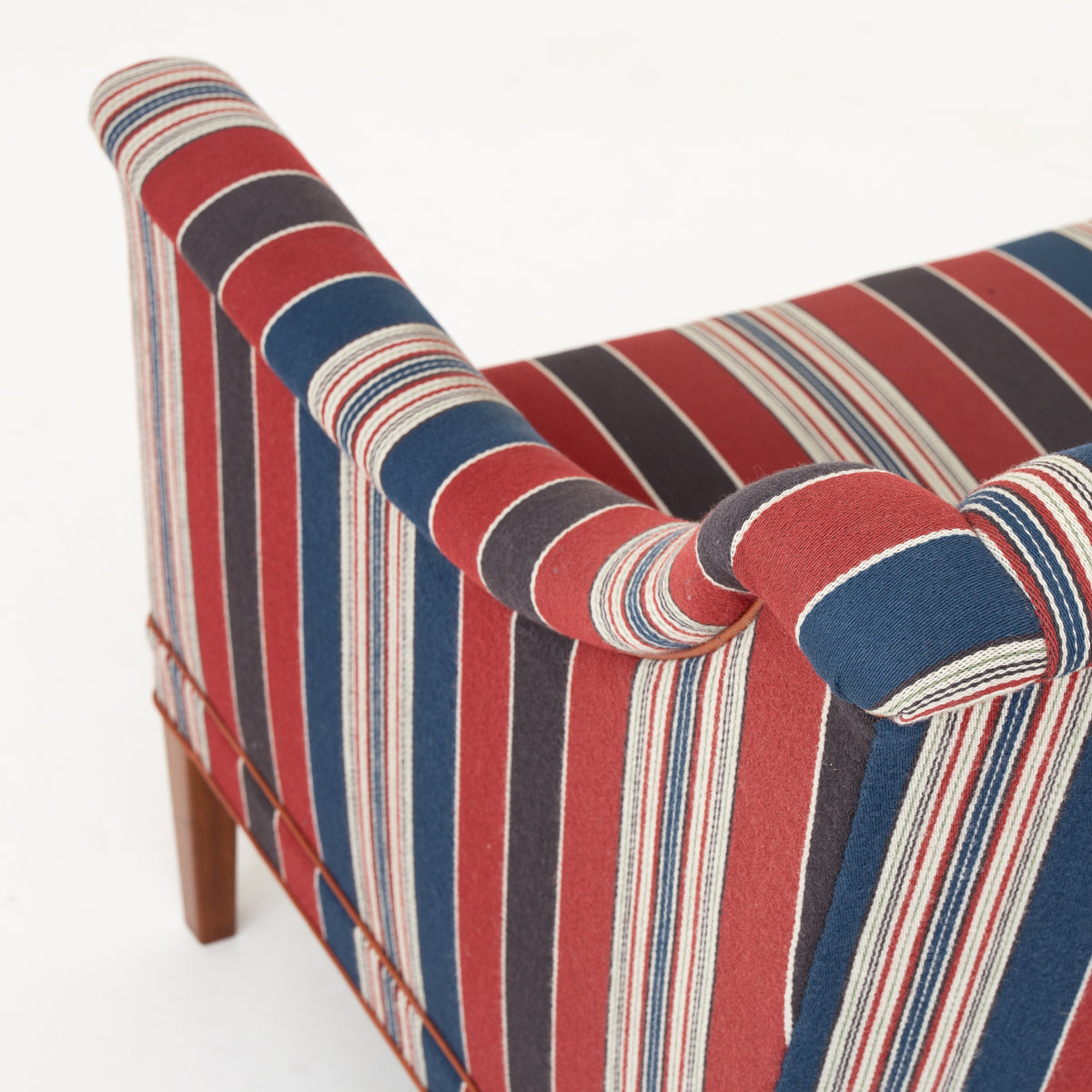 KK 6092 - 2 pers. sofa i græsk betræk